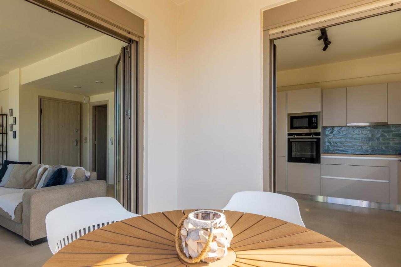 3 Bedroom Villa With Stunning Sea View & Private Parking Elia  外观 照片